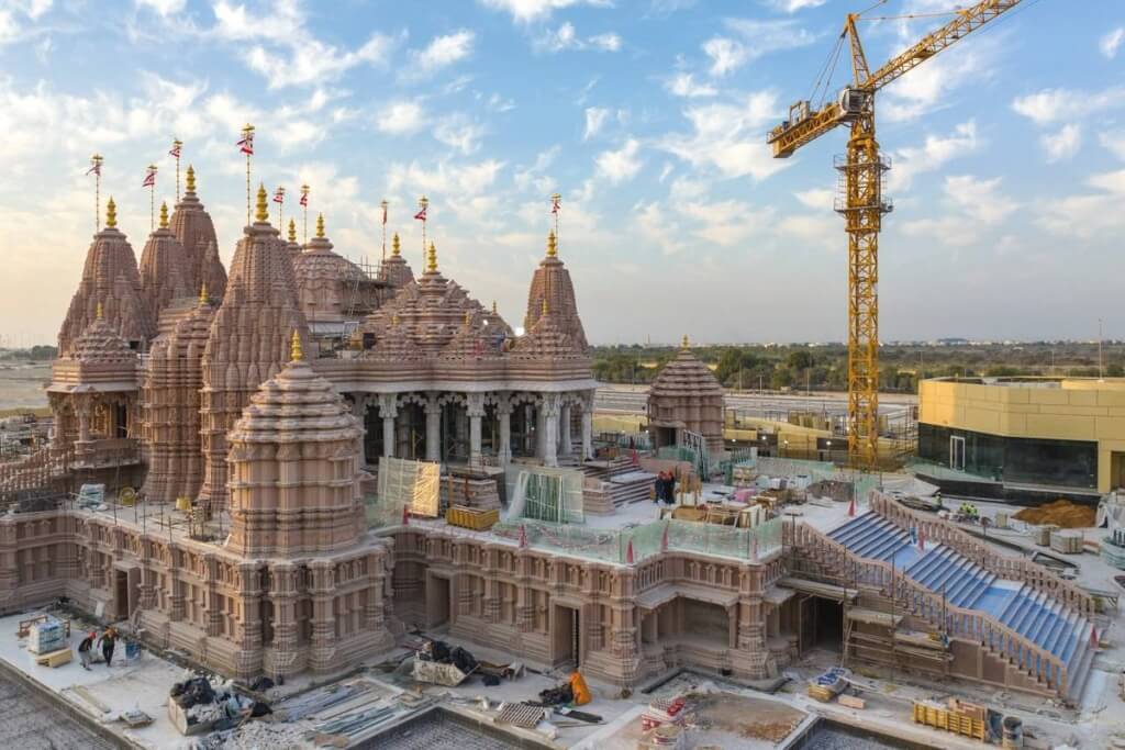 Height of Hindu Temple BAPS in Abu Dhabi
