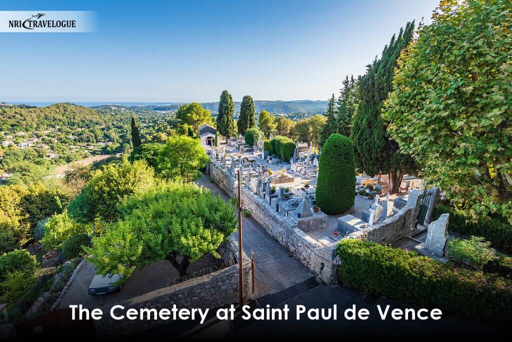 cemetery-at-Saint-Paul-de-Vence