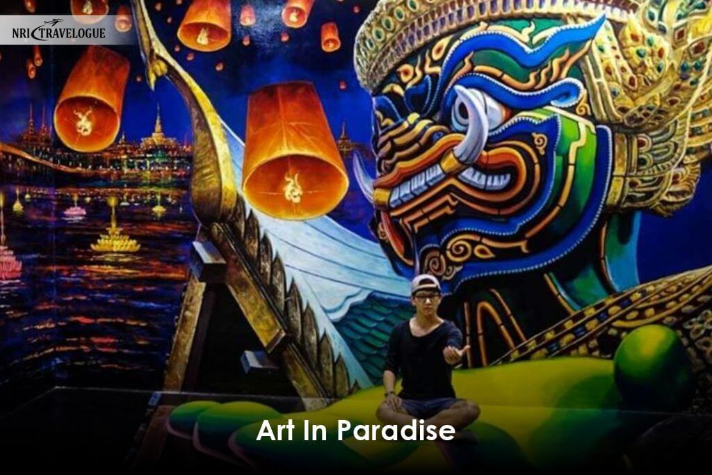 Art In Paradise