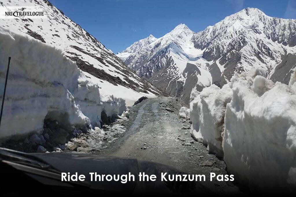 Ride Through the Kunzum Pass