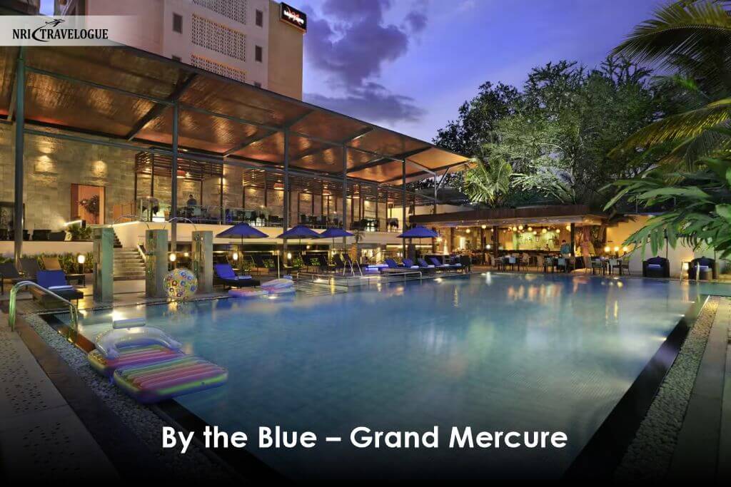 By the Blue – Grand Mercure