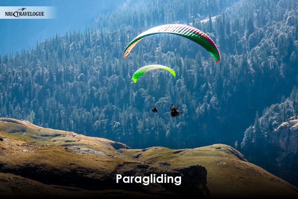 Paragliding in Rohtang Pass