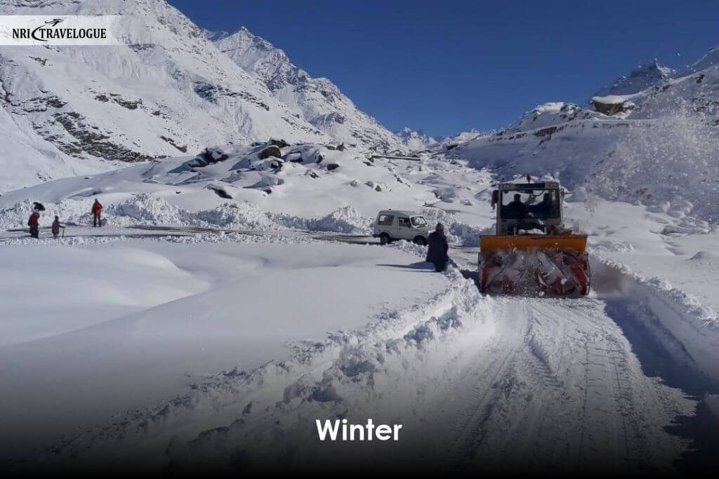 Rohtang Pass in Winter (November to April)